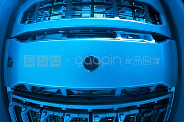 網絡服務器與云計算裝備技術服務 數字化轉型的雙引擎
